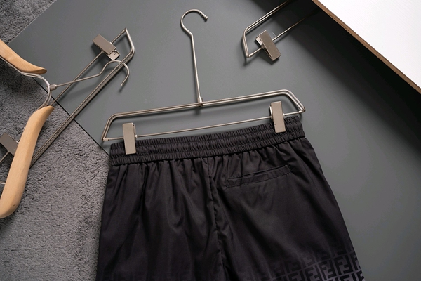 ブランドハーフパンツ着用イメージ